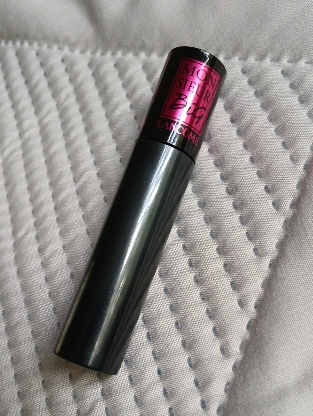 Mon Sieur Big NEW black Mascara